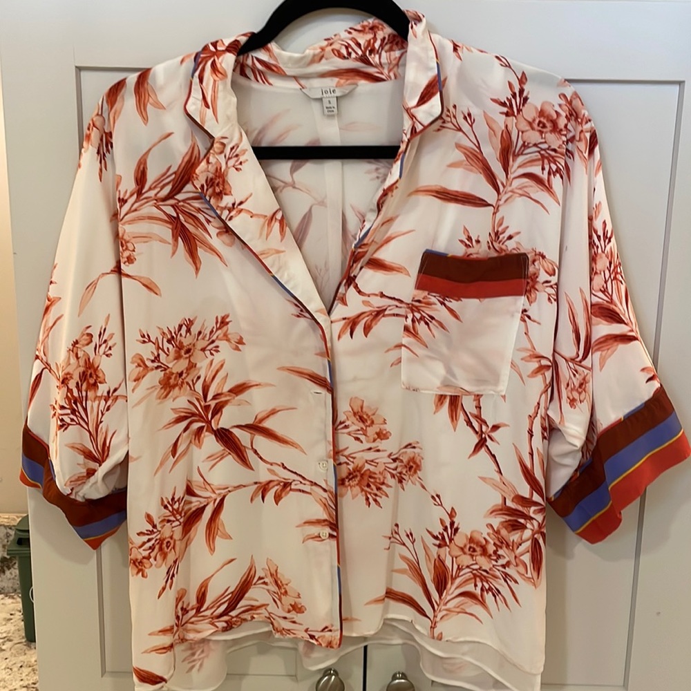 Joie top - size small excellent condition